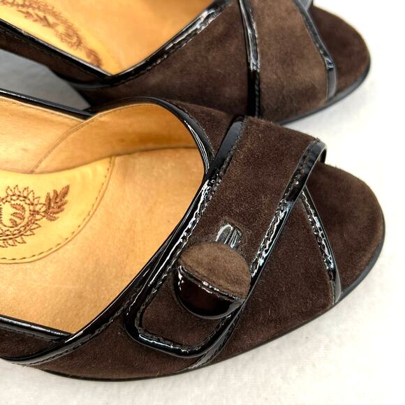 Sofft Womens Classic Pumps Size 7.5M Brown Suede Patent Leather Trim Peep Toe - Picture 9 of 12